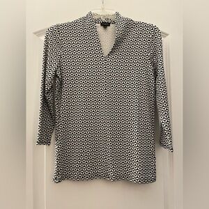 Talbots Black and White Geometric Top Size XS